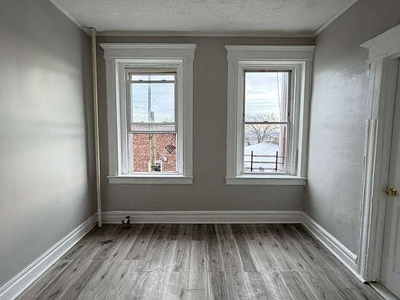5th image of 225-227 Clifton Ave #10AA