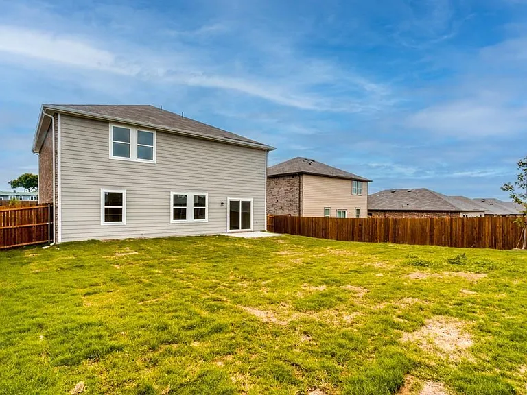 720 Holly St — Photo 13