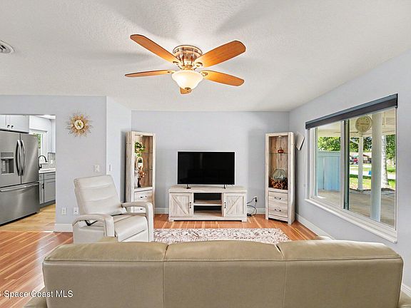 4th image of 4865 Key Biscayne Dr