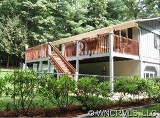3212 Hickory Hill Rd, Hendersonville, NC 28792