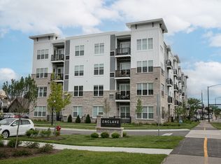 Enclave Crystal Lake Townhomes and Apartments, Crystal Lake, IL 60014