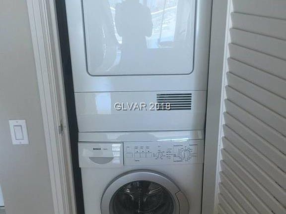 2nd image of 222 Karen Ave Unit 1404