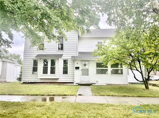 141 W High St, Hicksville, OH 43526