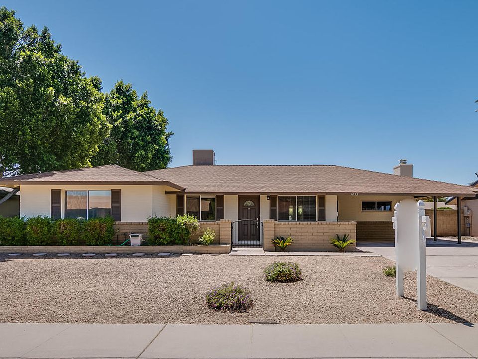 1st image of 1055 E Magdalena Dr