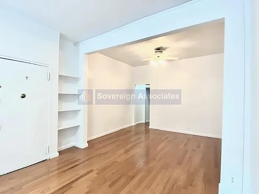 Rented by Sovereign Associates | media 12