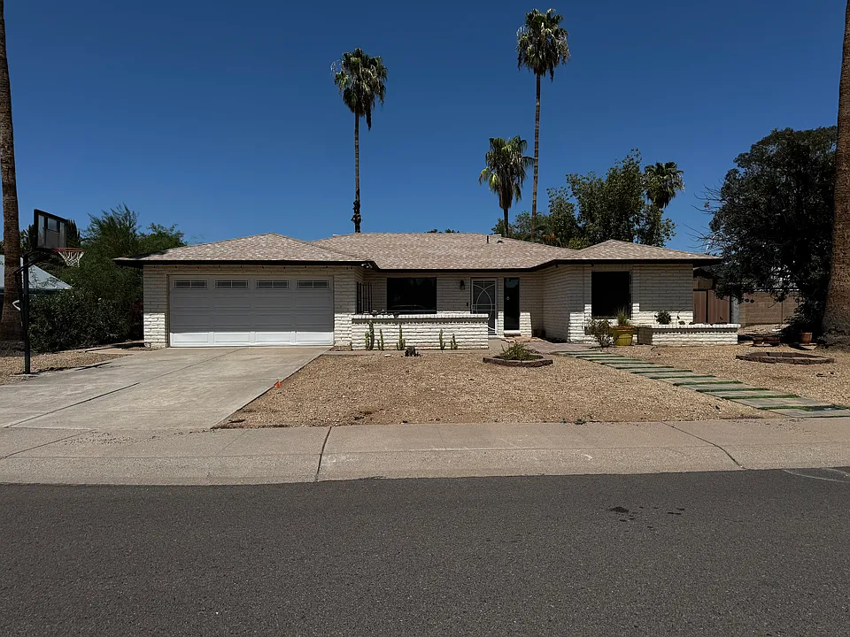 6418 E Aire Libre Ln