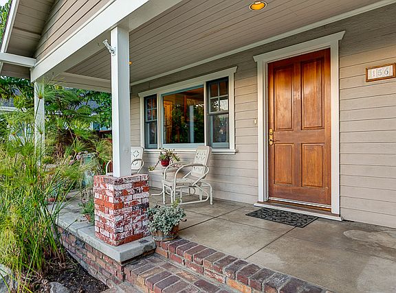 3rd image of 156 N Primrose Ave