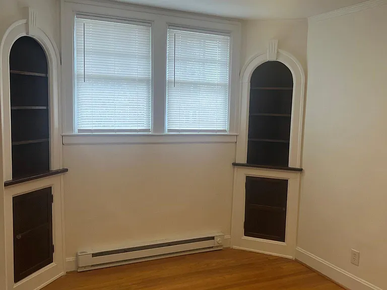 109 Lauderdale Rd #C — Photo 9