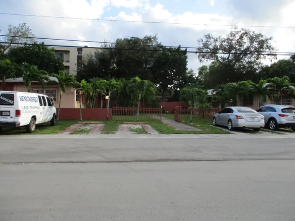 670 NE 132nd St, North Miami, FL 33161
