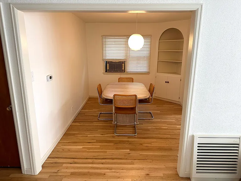 831 Capitol Hill St — Photo 8