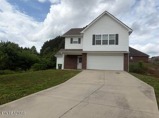 943 Elsborn Ridge Rd, Maryville, TN 37801