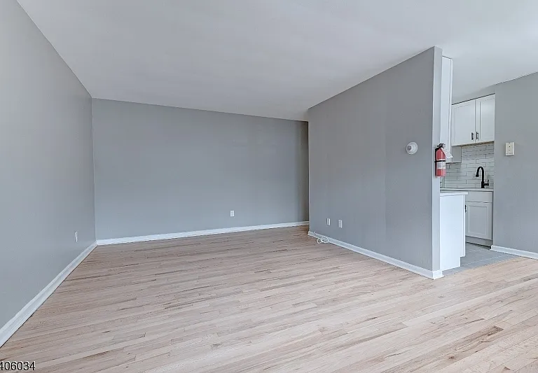 138 Roseland Ave #4 — Photo 5