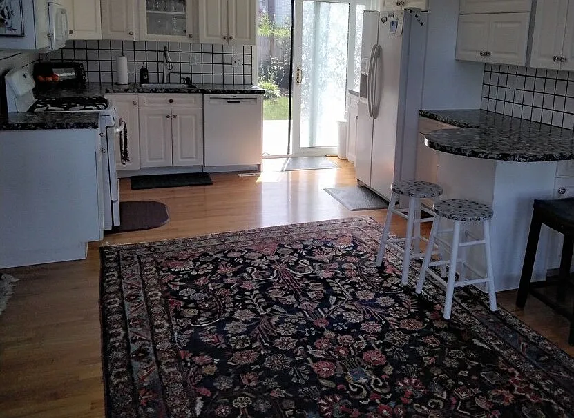 3 bed, 1996 sqft, $1,950 — Photo 4