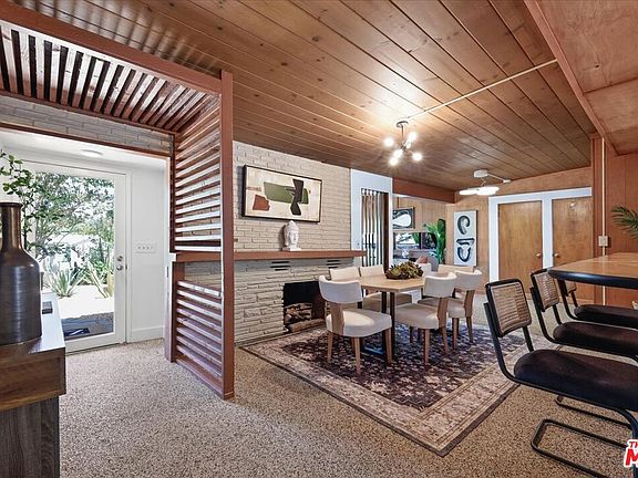4th image of 4977 Canoga Ave