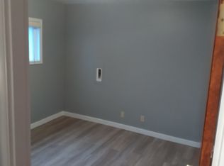 530 28th St APT 4, Hoquiam, WA 98550