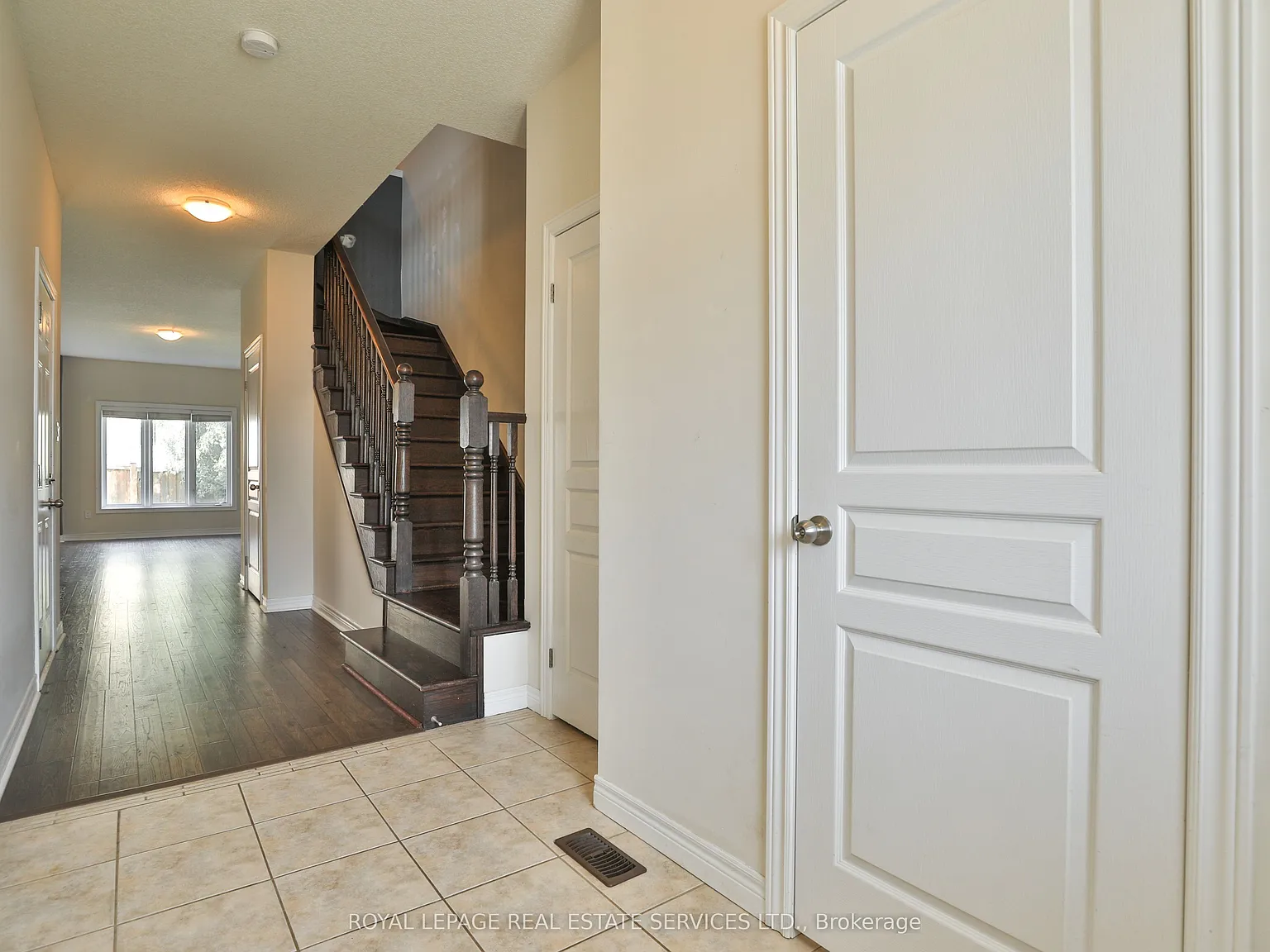 3 bed, $3,200 — Photo 4