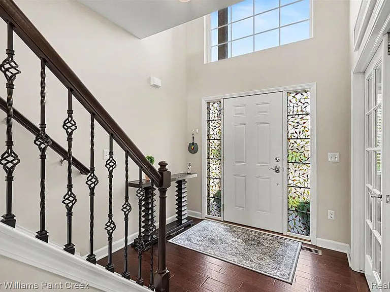 4846 E Stonegate Cir — Photo 3