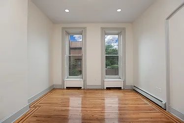 Sold by WorldWide Homes, Inc.