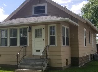 307 10th St N, Breckenridge, MN 56520