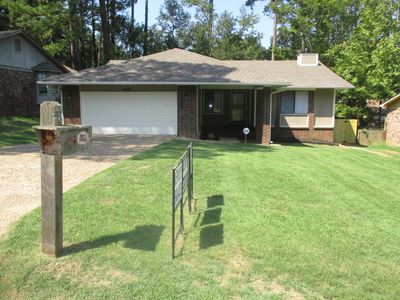 10008 Lemoncrest Ln, Little Rock, AR, 72210