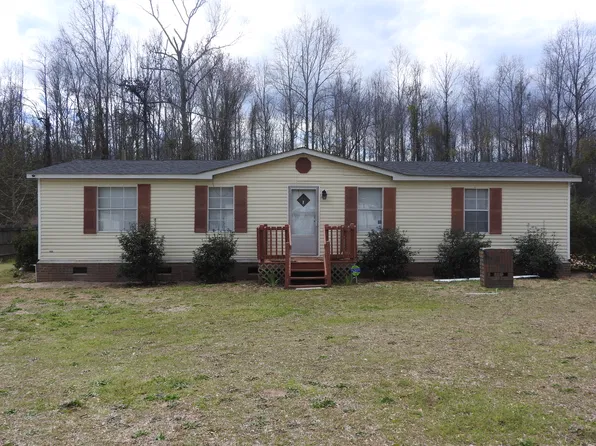 79 Bradley St, Lugoff, SC 29078