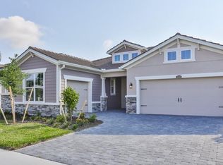 5564 Long Shore Loop #205, Sarasota, FL 34238