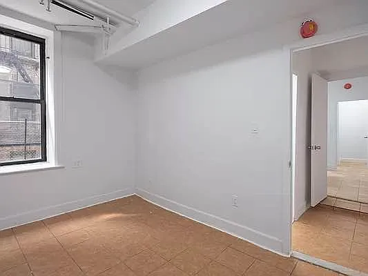 Rented by C2R Management LLC | media 8