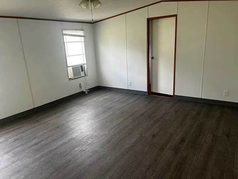 3219 Slash Pine Rd #11 — Photo 3