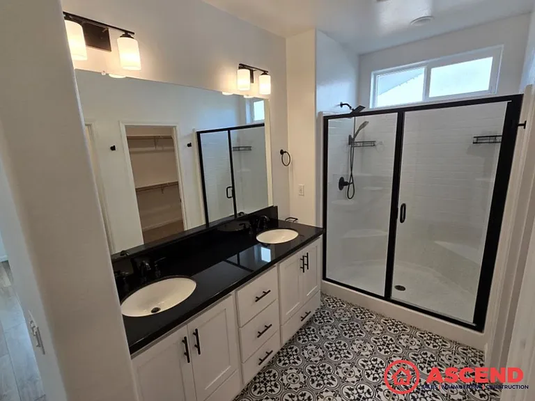 15811 Santa Clara Ct — Photo 8