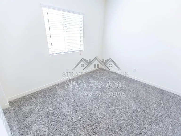 2547 N Kenna Pl — Photo 10