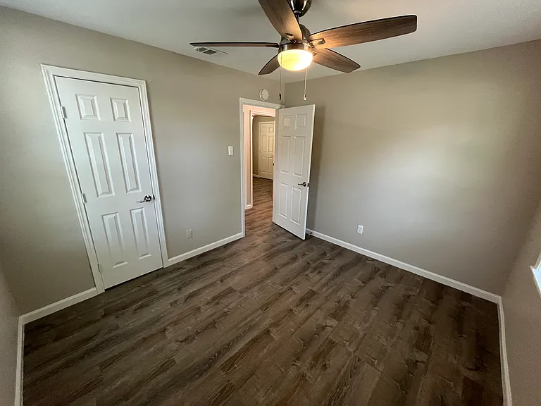 13020 Spring Oaks Dr — Photo 12