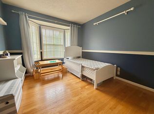 1710 NW Mill Pond Rd, Portland, OR 97229