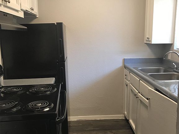 2nd image of 706 N Ewing Ave APT 118