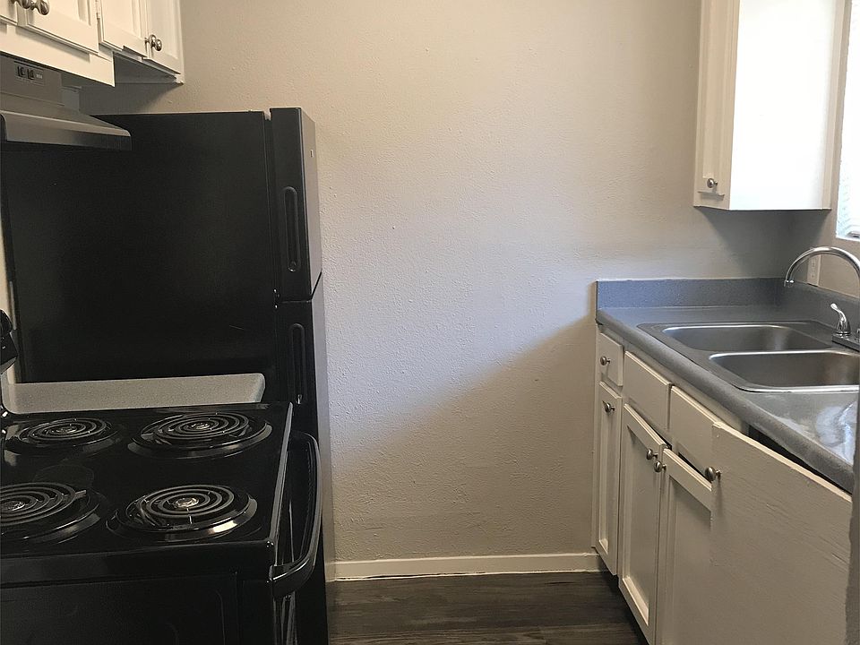 1st image of 706 N Ewing Ave APT 218