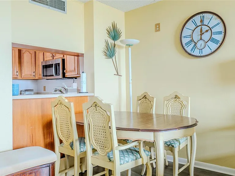 2620 Cove Cay Dr #802 — Photo 4