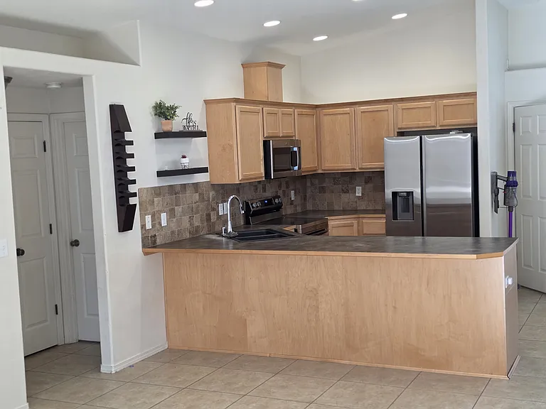 5306 Hayes Ln — Photo 6