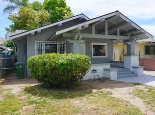 422 E 57th St, Los Angeles, CA 90011