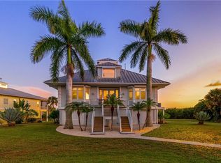 1851 New Point Comfort Rd, Englewood, FL 34223