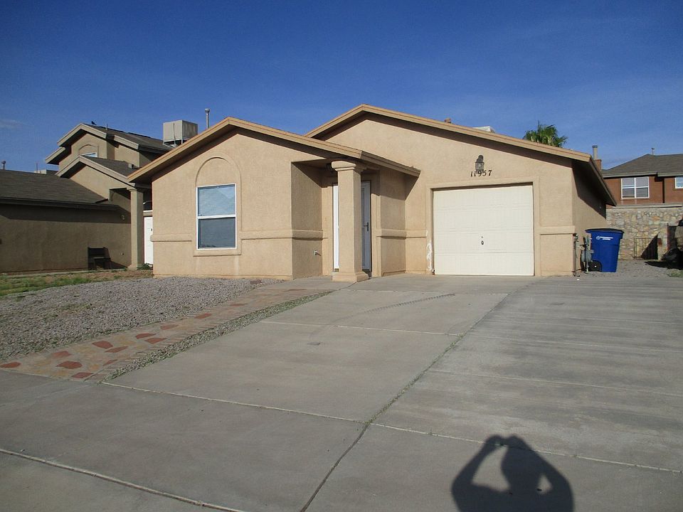 1st image of 11957 Mesquite Rock Dr