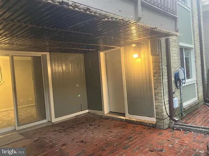 Covered Private Entry