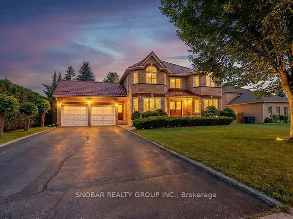 50 Ravenscroft Cir, Brampton, ON L6Z 4P2