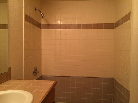 5th image of 3860 Benjamin Davis Dr