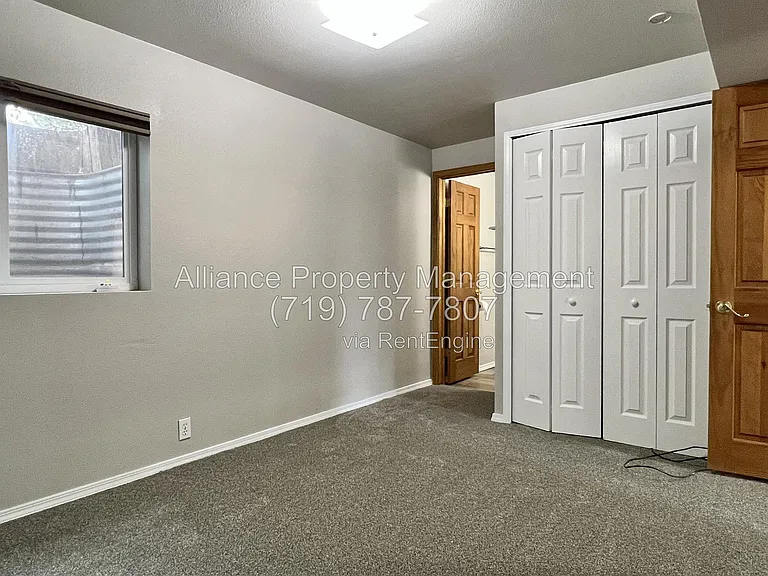 6318 Galway Dr — Photo 48