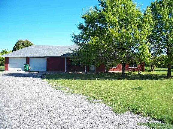 3rd image of 4994 Miriam Ln