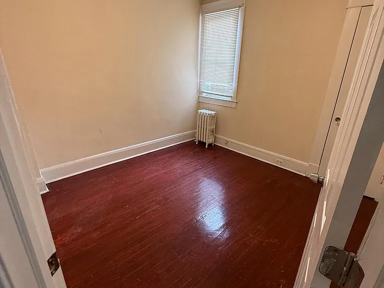 3309 Brighton St — Photo 9