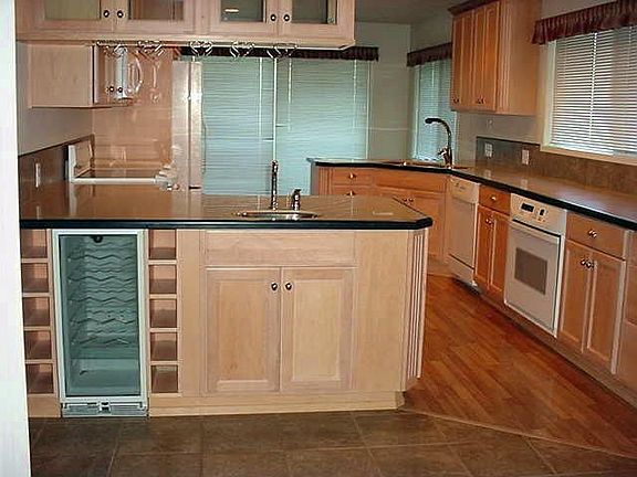 3rd image of 6808 Sehmel Dr NW
