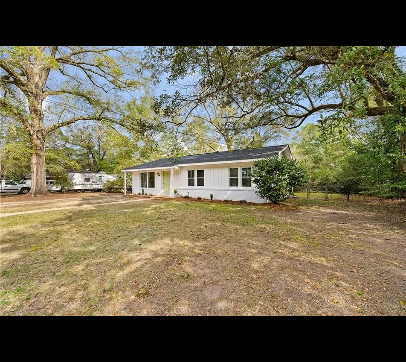3 bed, 1416 sqft, $1,450 — Photo 2