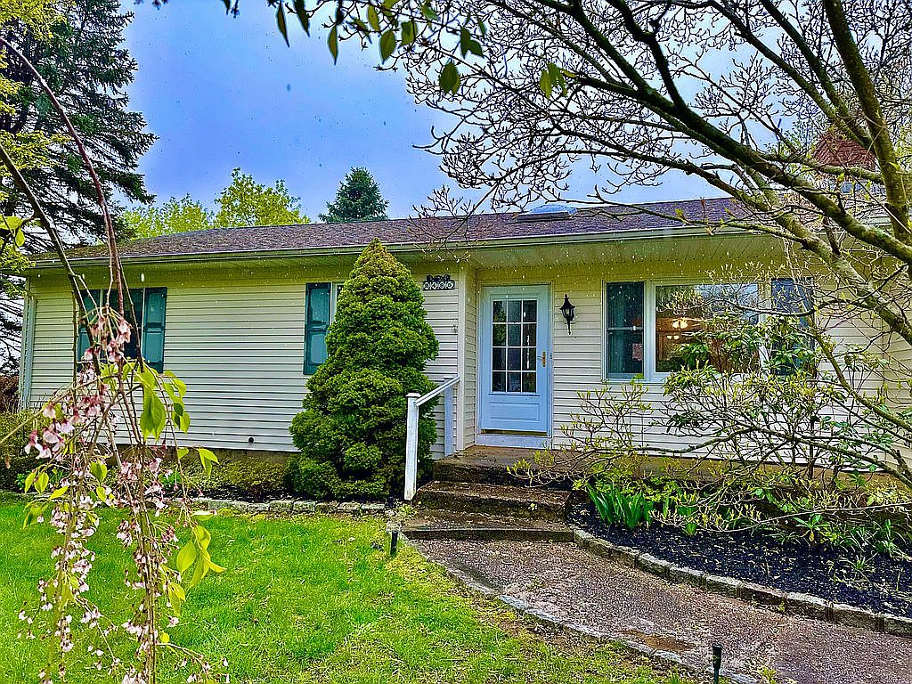 2485 Delmar Dr, Laurel, NY 11948 Zillow