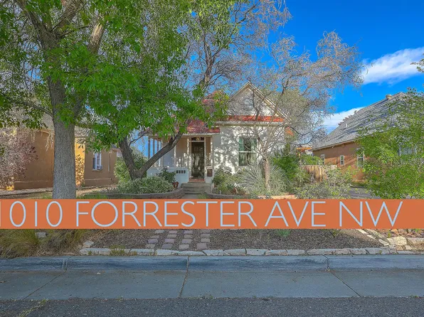 1010 Forrester St NW, Albuquerque, NM 87102