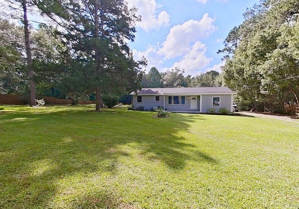 1st image of 346 Twin Acres Dr